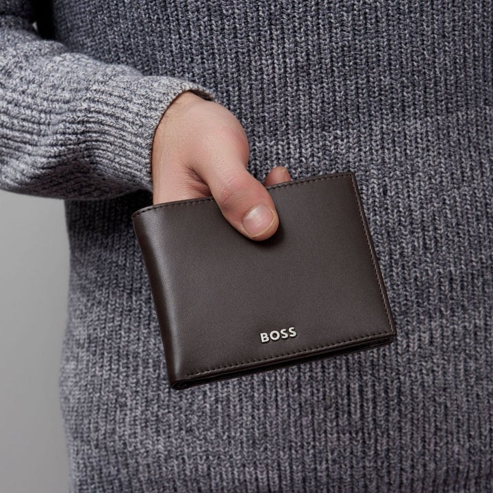Hugo boss portfolio brings money with classic flap smooth brown hln403y