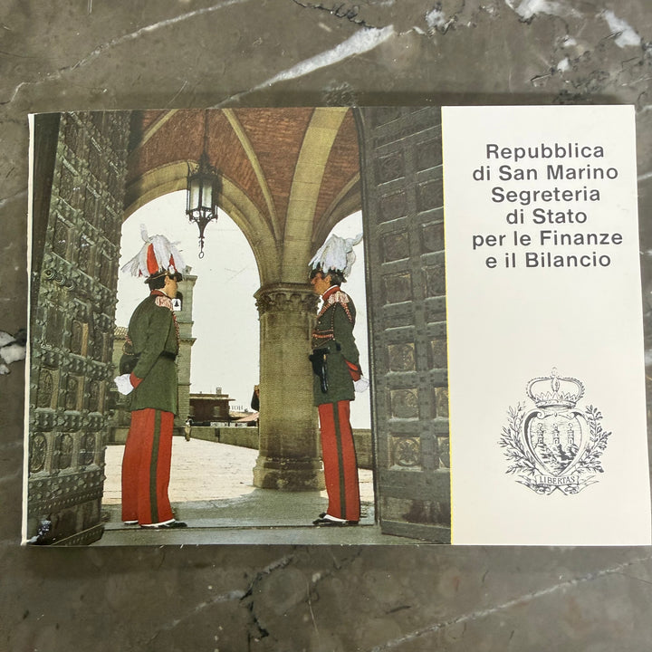 Silver coins 500 1000 Lire Republic of San Marino V Centenary of birth Raffaello Sanzio 1983