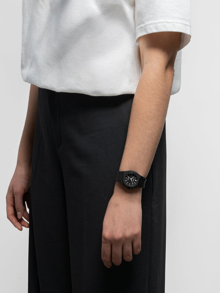 D1 Milano Dark Pulse Polycarbon Watch 32 mm D1-NCBJ07