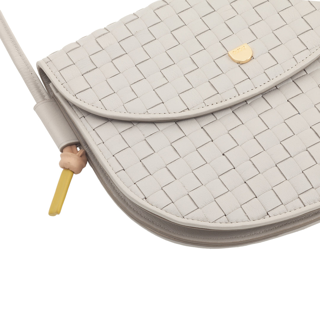 DUDU Small Woven Shoulder Bag in Genuine Leather with Flap - Elegant Handcrafted Women&