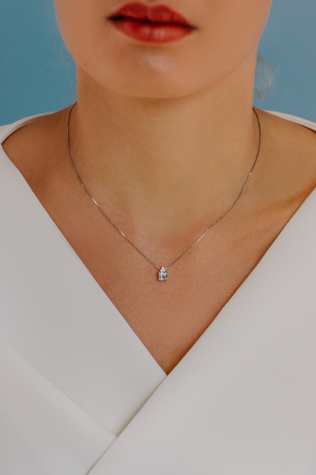 Comete Necklace in Gold, Diamonds and Aquamarine, antique cut GLQ281