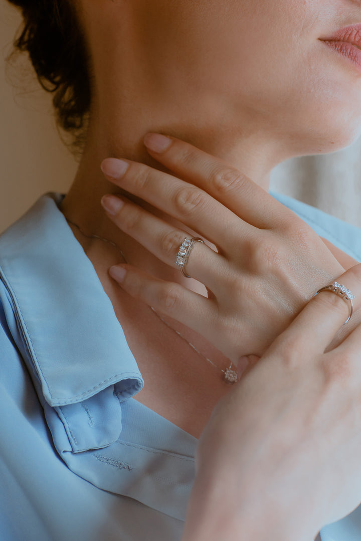 Comete Trilogy Ring in Gold and Diamonds ANB2642