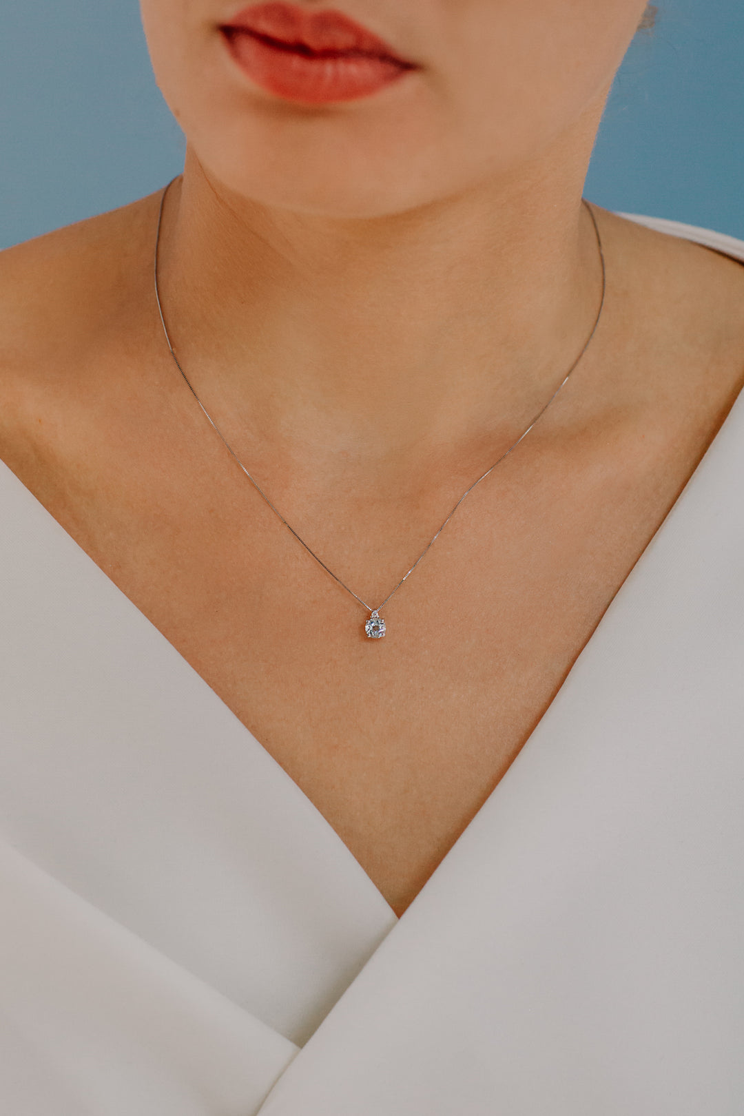 Comete Necklace in Gold, Diamonds and Round Aquamarine GLB1383