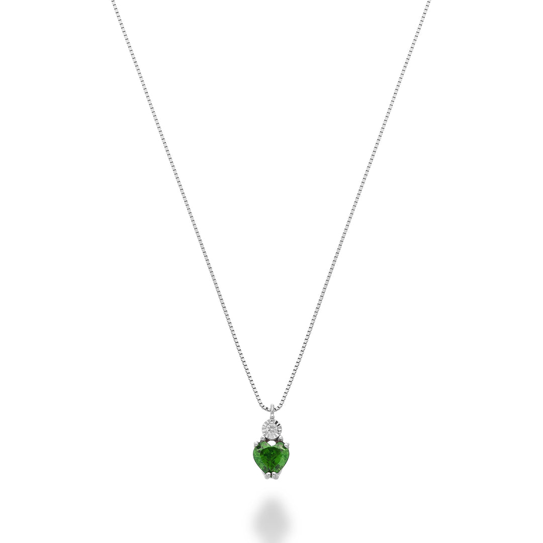 Nihama cl 9k emerald 4x4 heart with diamond ND5196R4BE
