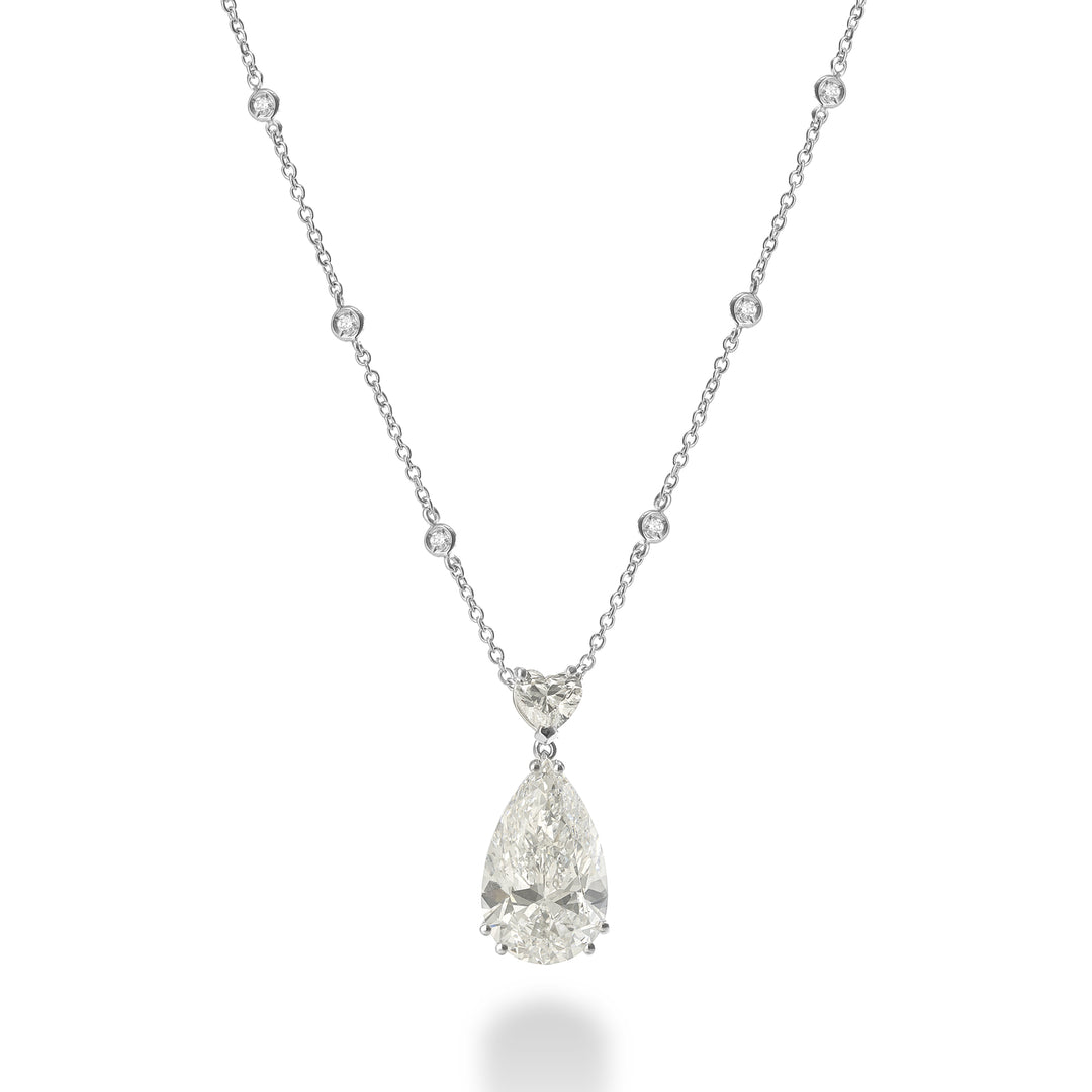 X-Diamond cl 18kt lab g.d. total 4.45 ct drop 4.02 ct LXDGPU041O4GOBI445