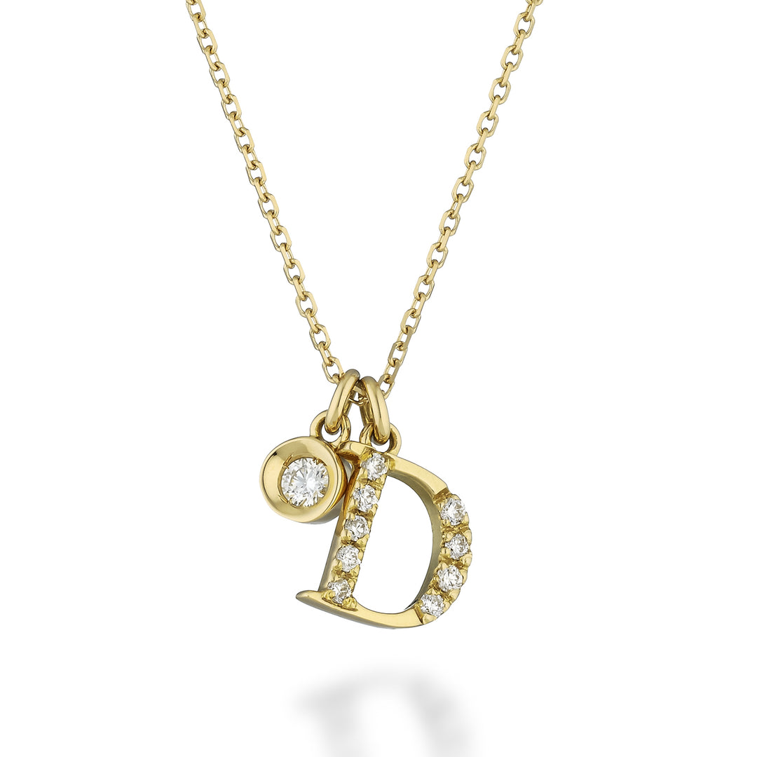 Golay cl 9k yellow gold letter diam. ct.0,08 GPLDDR1