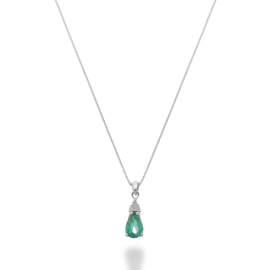 Nihama cl 9k emerald drop 6x4 with three diamonds ND5192R4BE