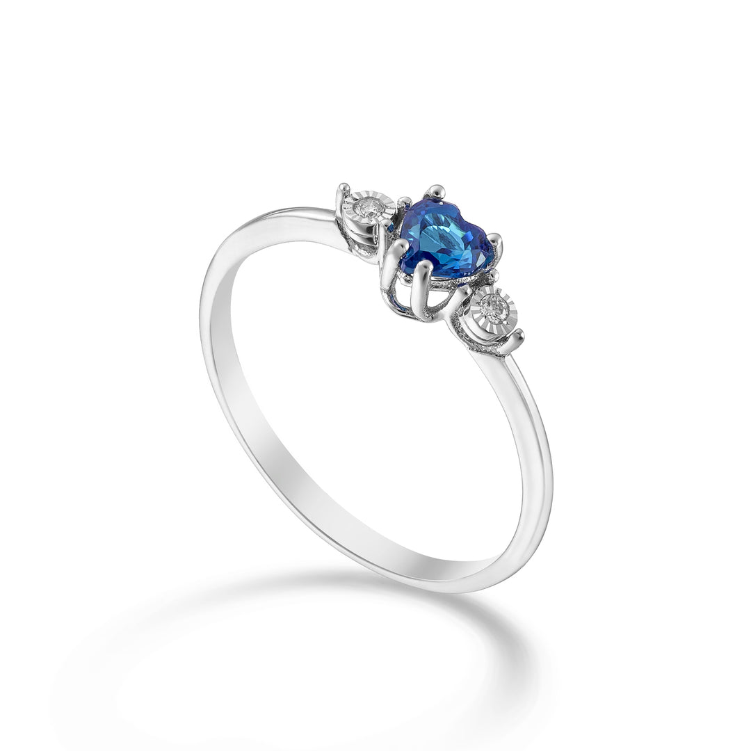 Nihama an 18k 4x4 heart sapphire and diamonds NA5202O4ZFR
