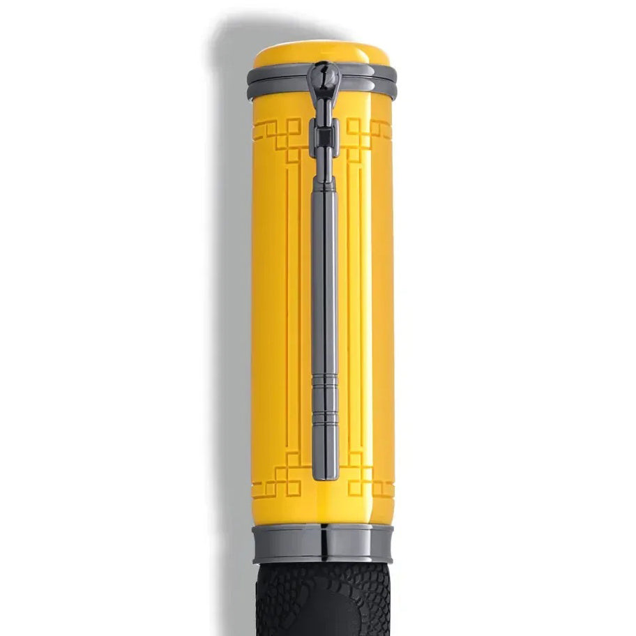 Montblanc fountain pen Great Characters Homage to Bruce Lee Special Edition tip M 133427